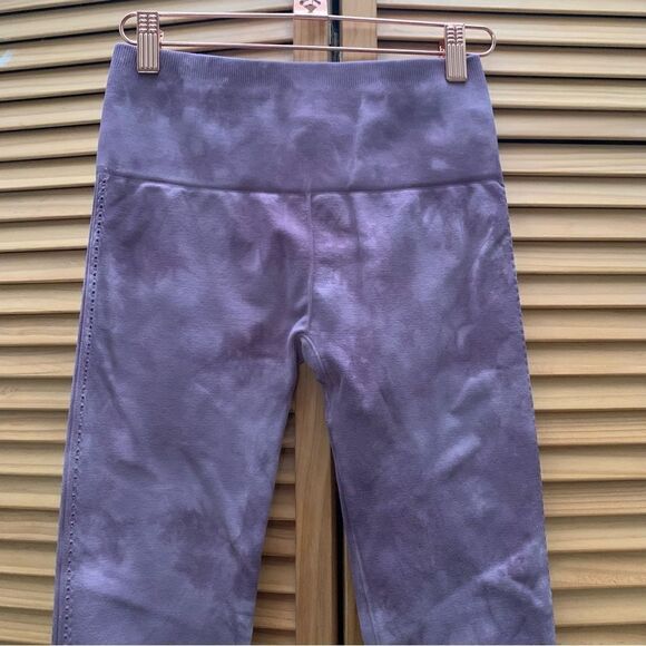 FP Movement Discontinued Leggings Pink M/L - Picture 7 of 7